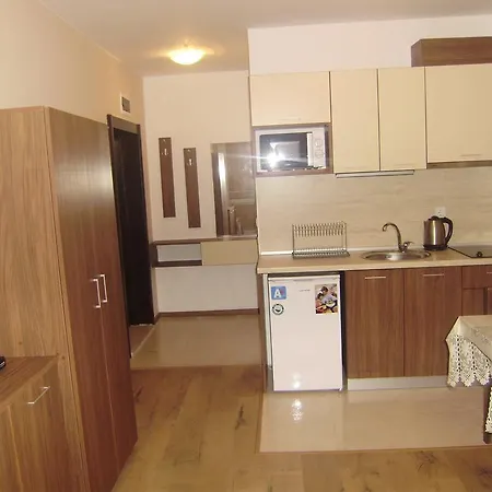 Vesi And Gery * Pomorie